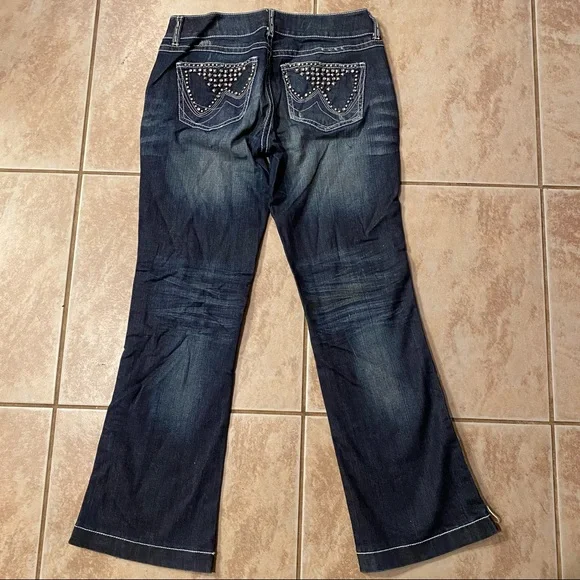 Vintage Wrangler Premium Patch denim jeans for women - Picture 3 of 13